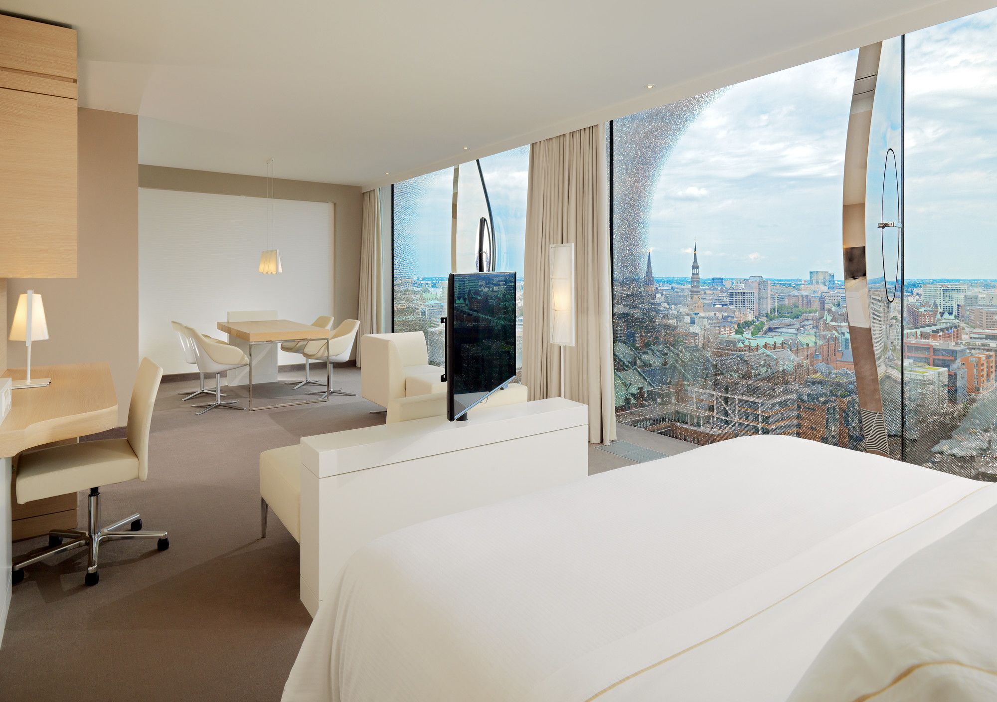 Фото The Westin Hamburg