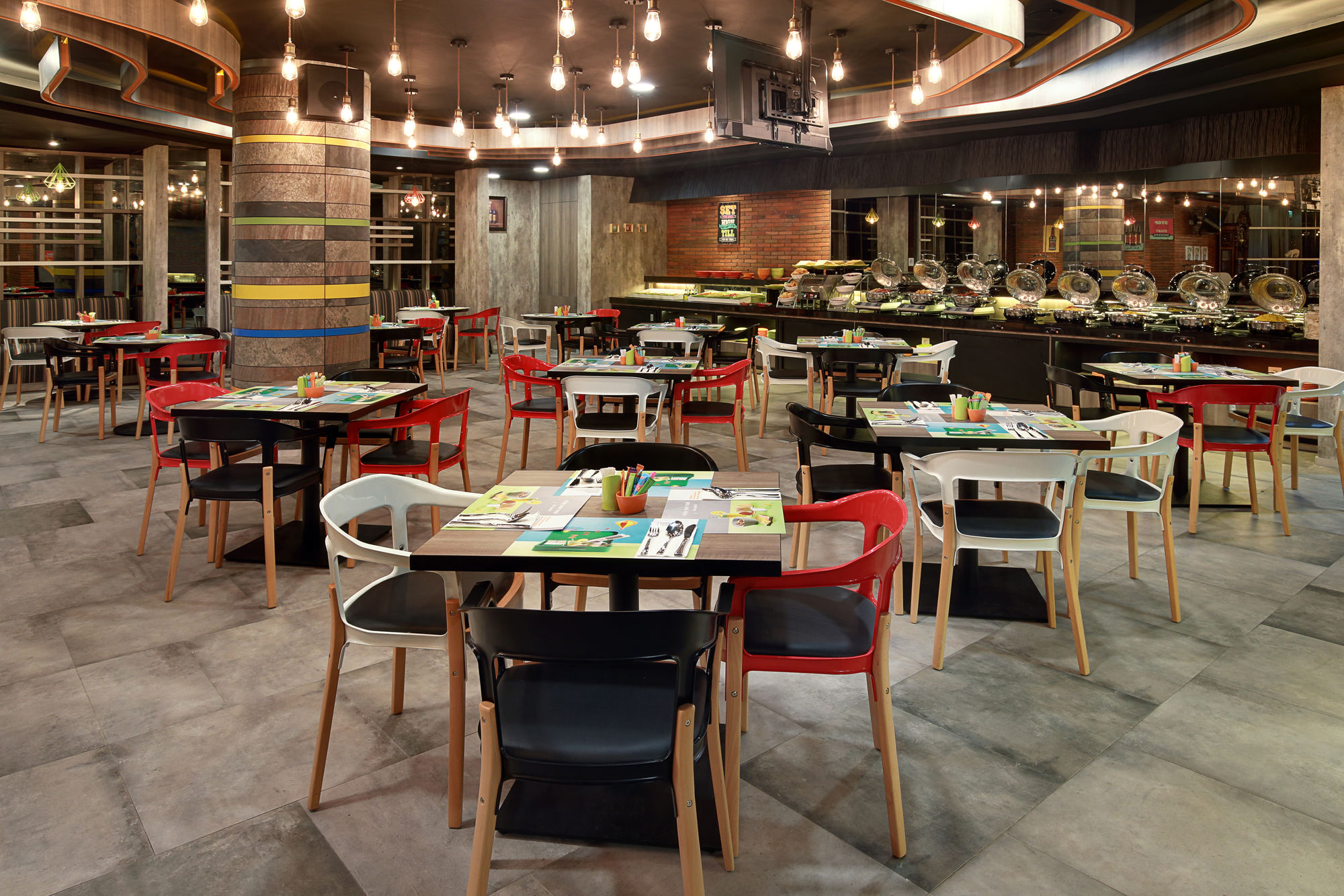 Фото Ibis Styles Makassar Sam Ratulangi