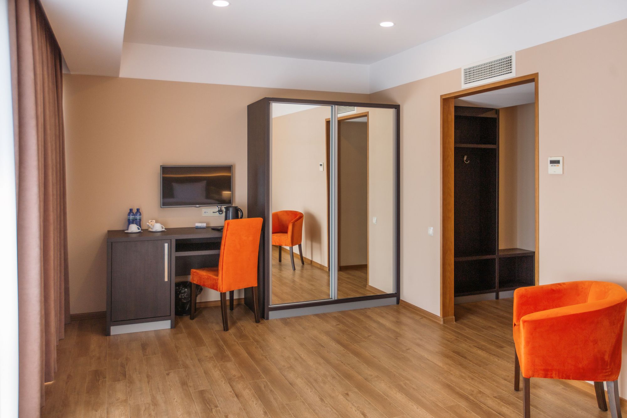 Фото Sephia Hotel