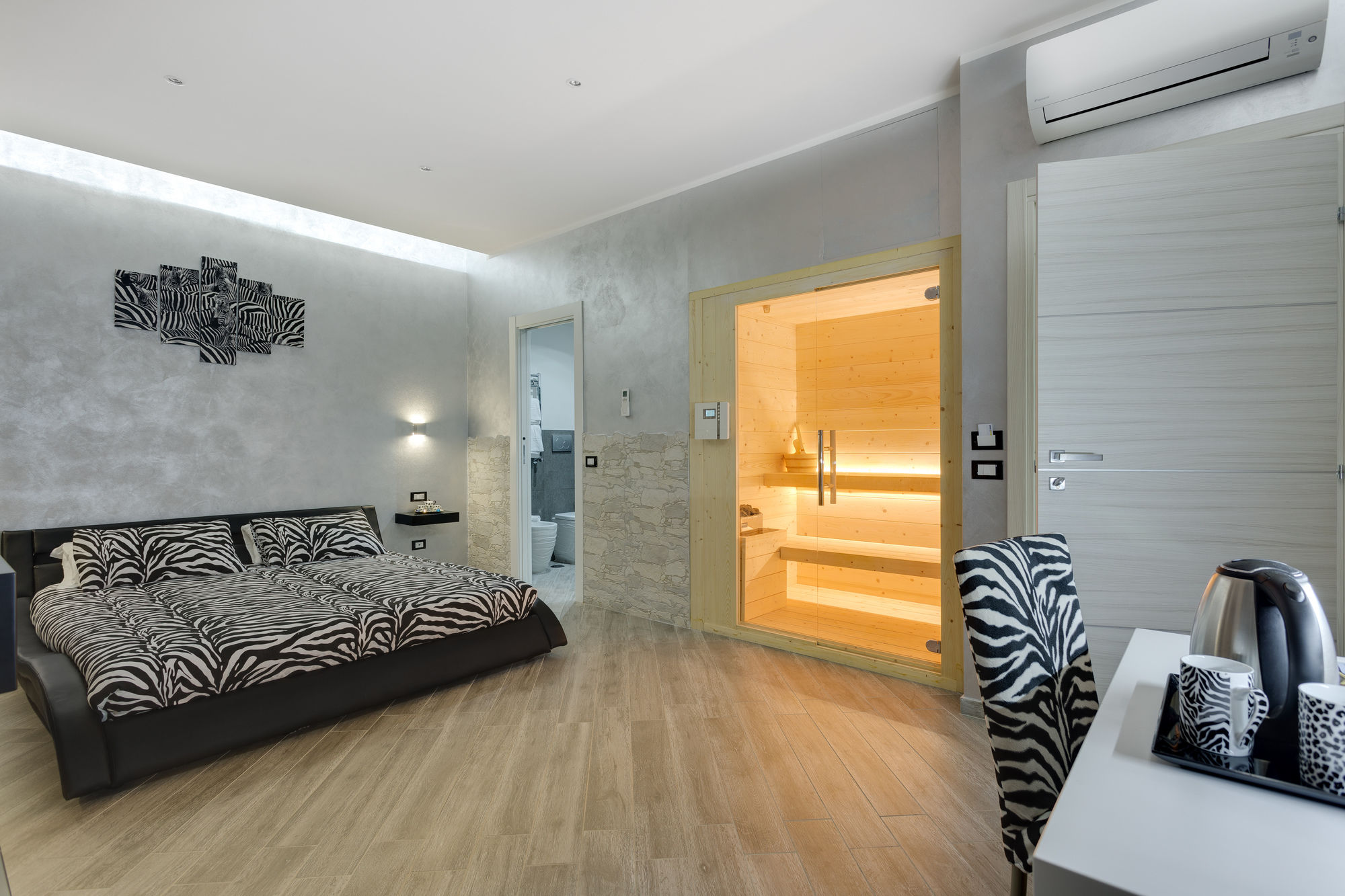 Фото Excellence Suite