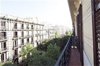 Фото Fuster Apartments by Aspasios