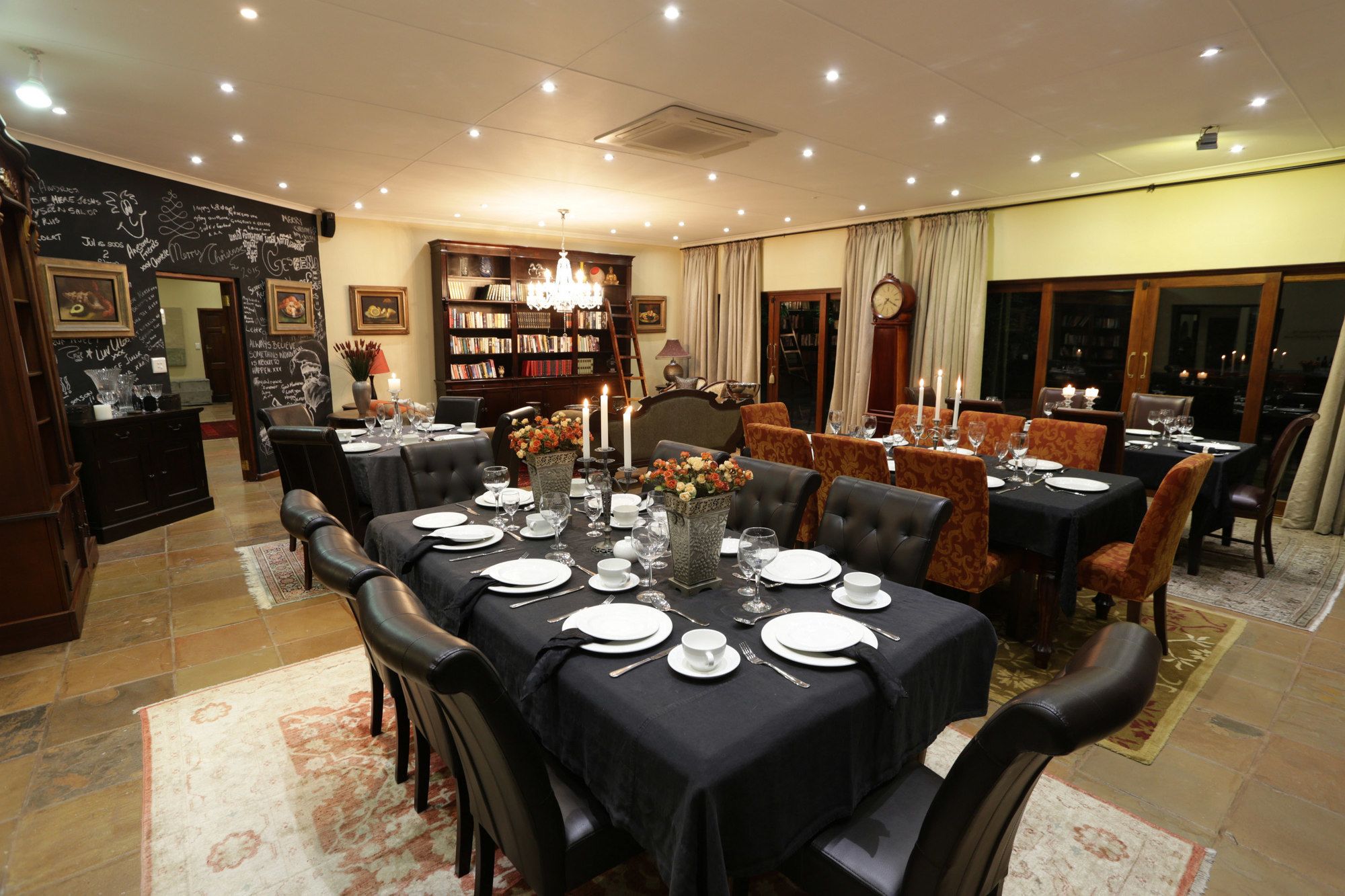 Фото Shangrila Manor - Adults Only