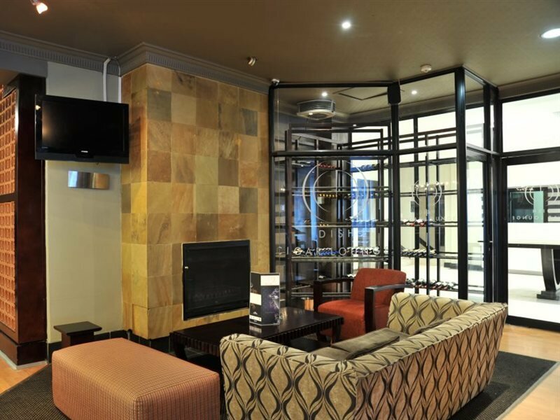 Фото Onomo Hotel Cape Town – Inn on the Square