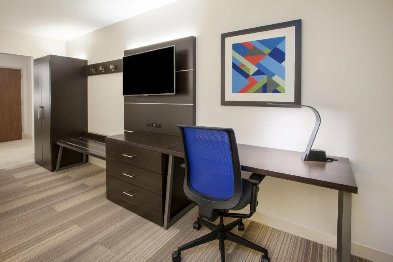 Фото Holiday Inn Express San Antonio East i 10, an Ihg Hotel
