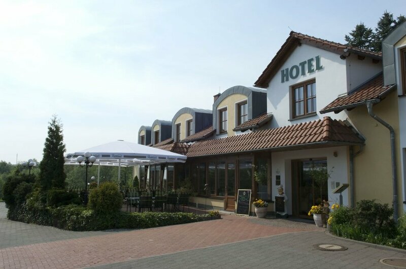 Гостиница Landhotel Dresden в Дрездене
