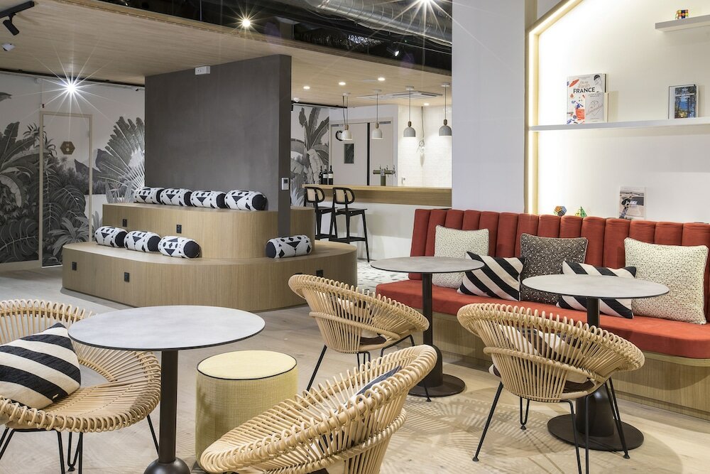 Фото Hôtel Life Bordeaux Gare - Bg