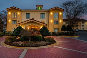 Гостиница La Quinta Inn by Wyndham Norfolk Virginia Beach в Норфолке