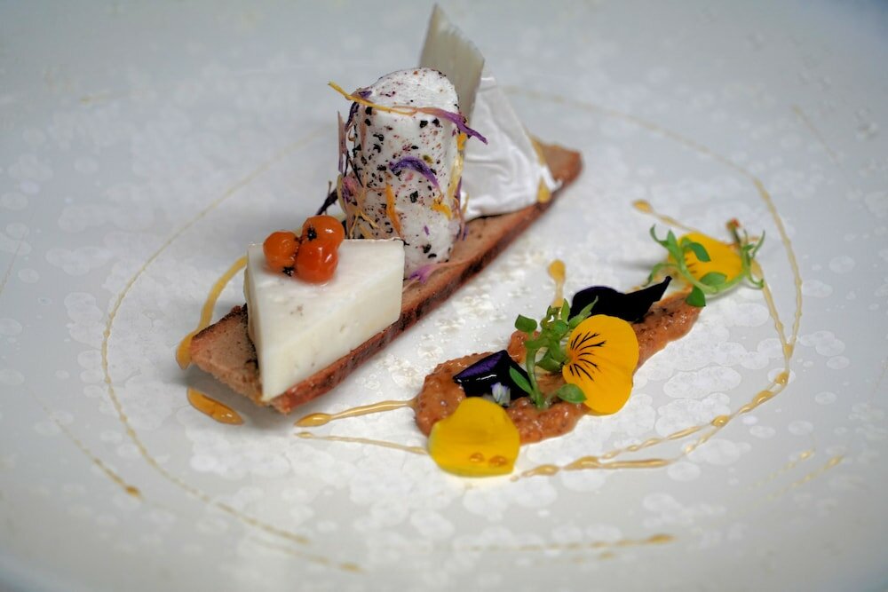 Фото Ambassador Hotel Zriuch