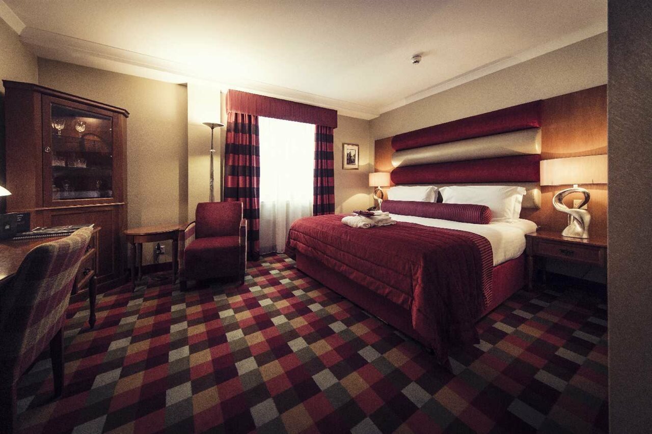 Фото Carlton George Hotel