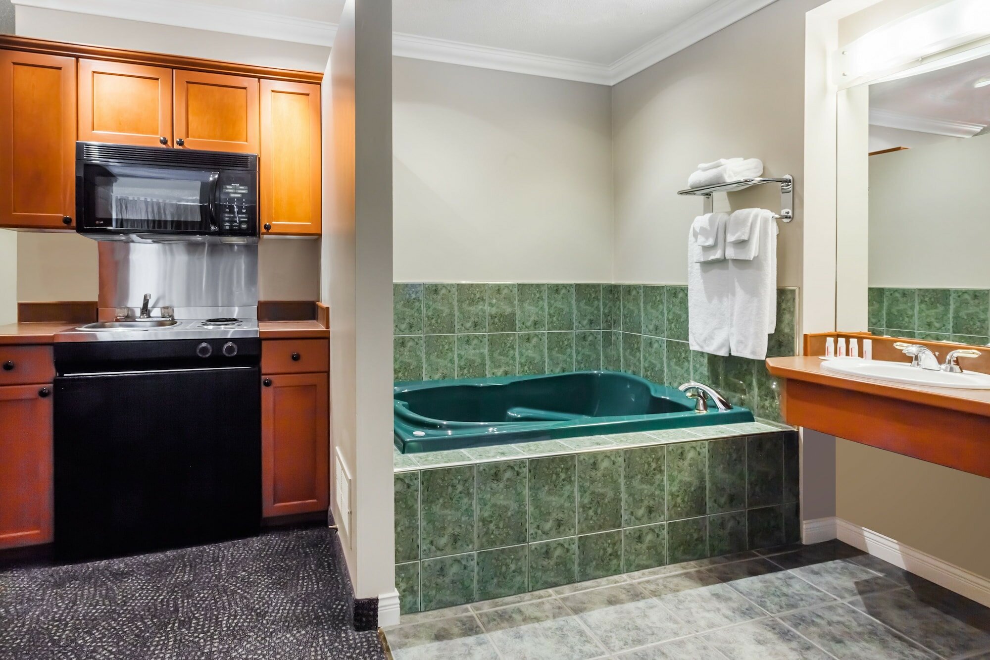 Фото Ramada by Wyndham Creston