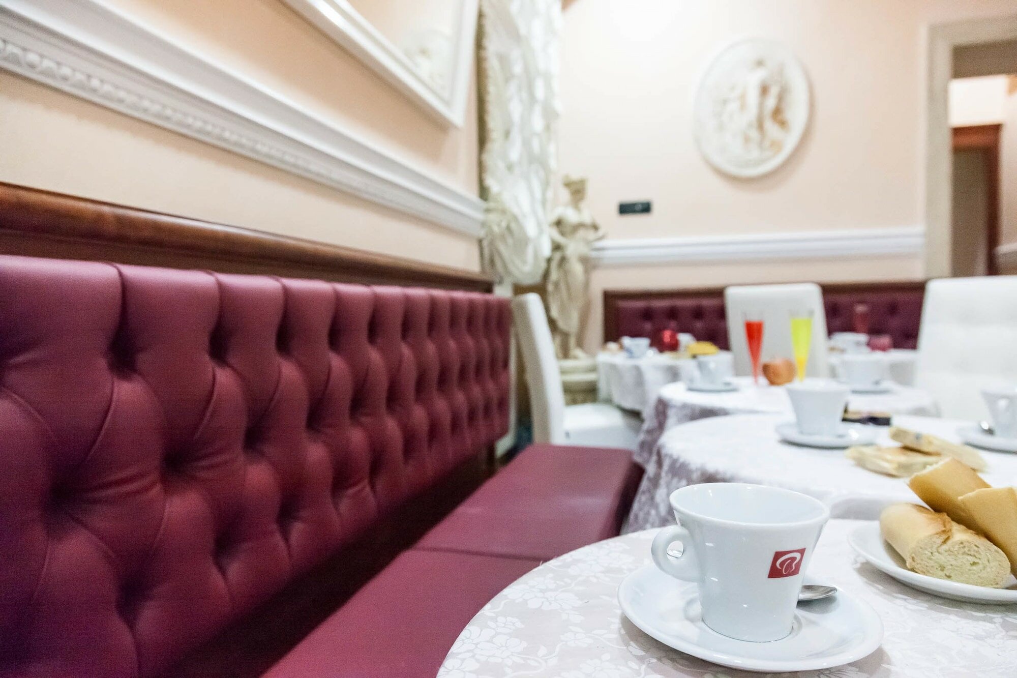 Фото Hotel Suite Caesar