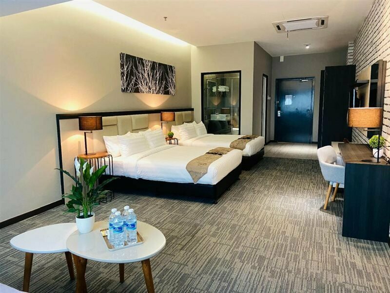 Гостиница Glex Hotel Signature Johor Bahru в Джохор-Бару