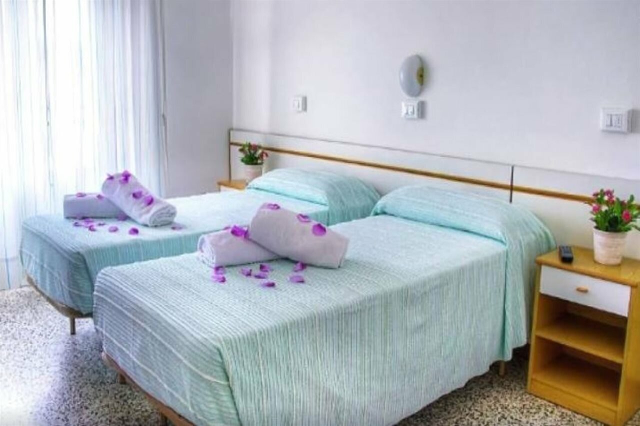 Фото Hotel Villa Iris