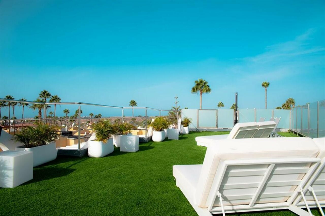 Фото Vista Bonita Gay & Lesbian only Resort