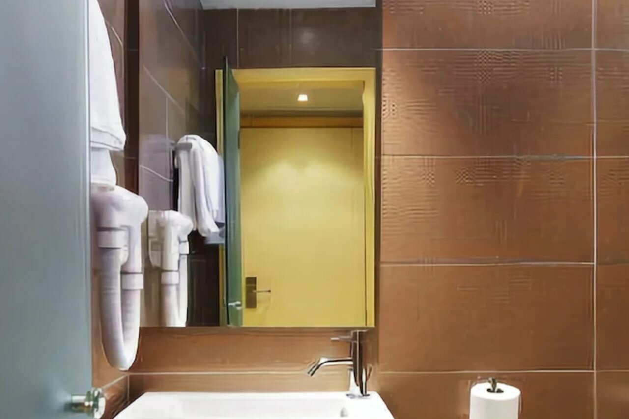 Фото Astoria Hotel