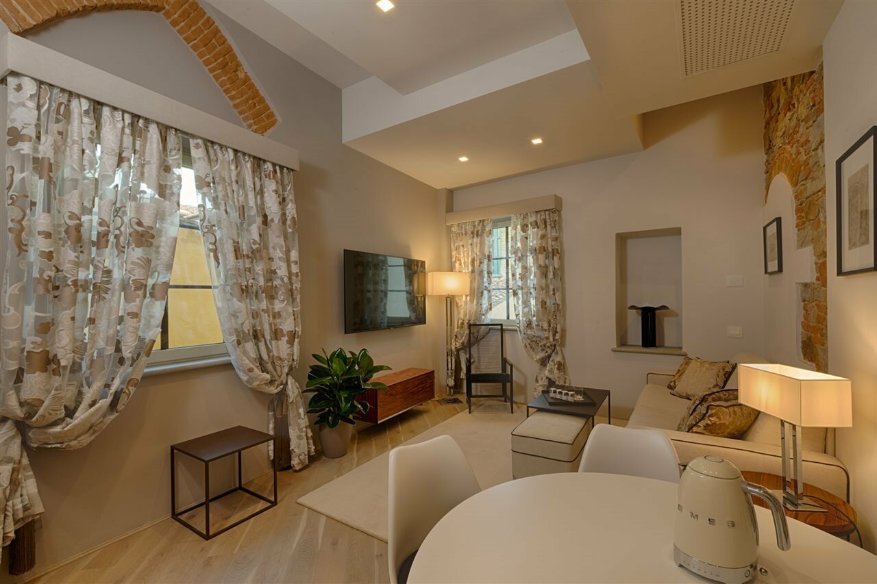 Фото Donati Luxury Tower Suites