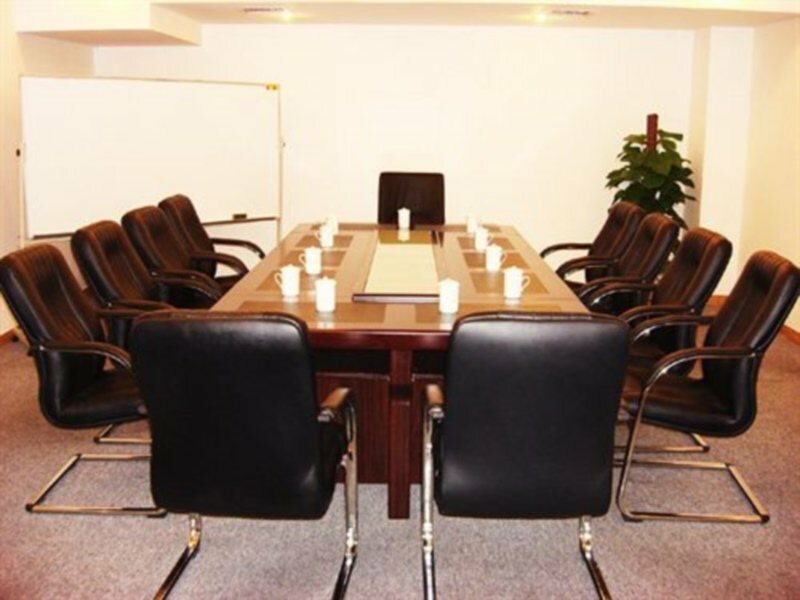 Фото Golden Central Hotel Shenzhen