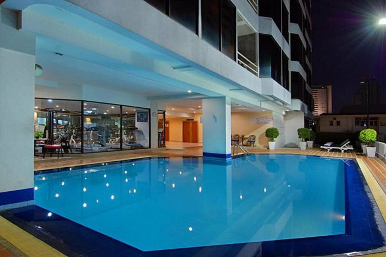 Фото Tai-Pan Hotel