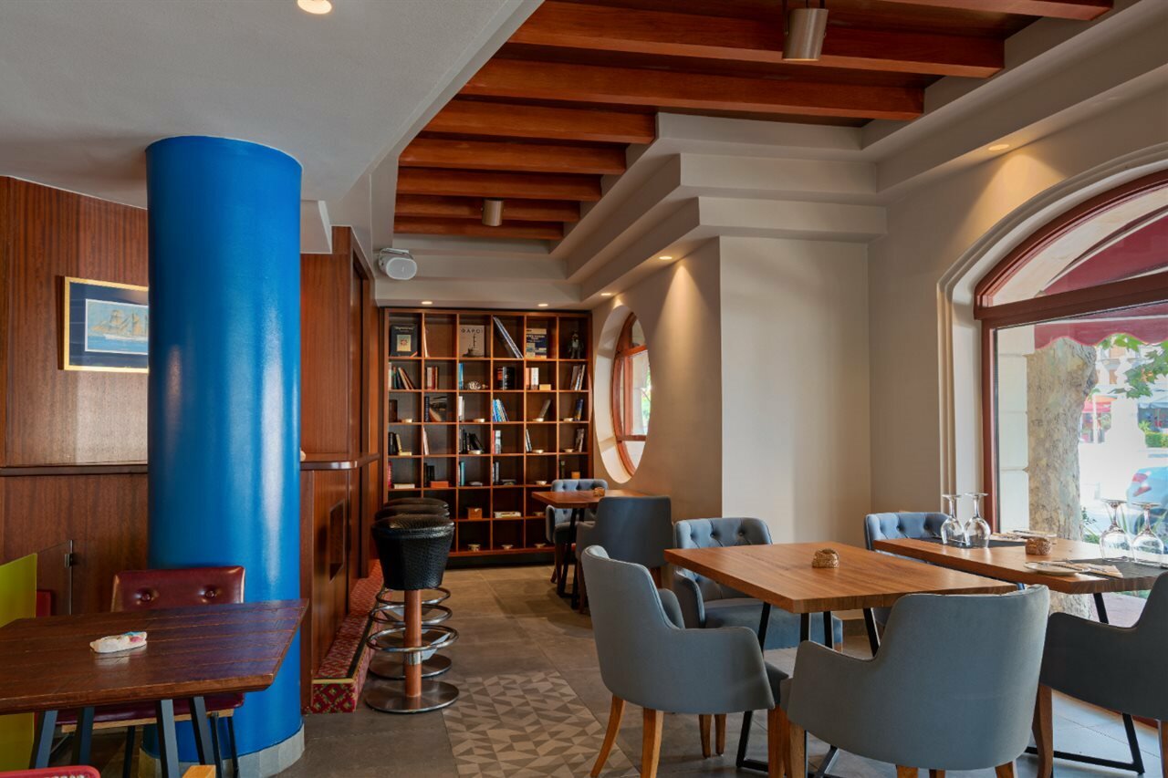 Фото Kyma Suites Beach Hotel