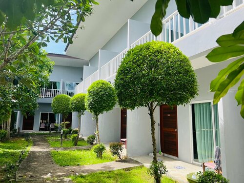 Гостиница Bora Bora Villa Phuket в Чалонге