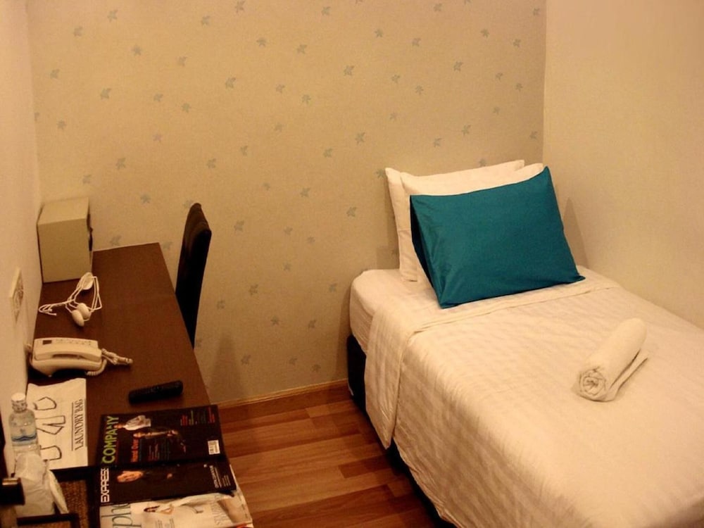 Фото Nantra Sukhumvit 39 Hotel