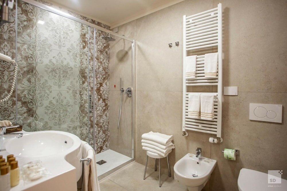 Фото Hotel Cavour