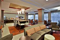 Фото Holiday Inn Express Hotel & Suites Grand Rapids-North, an Ihg Hotel