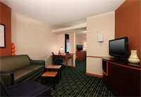 Фото Fairfield Inn & Suites Mahwah