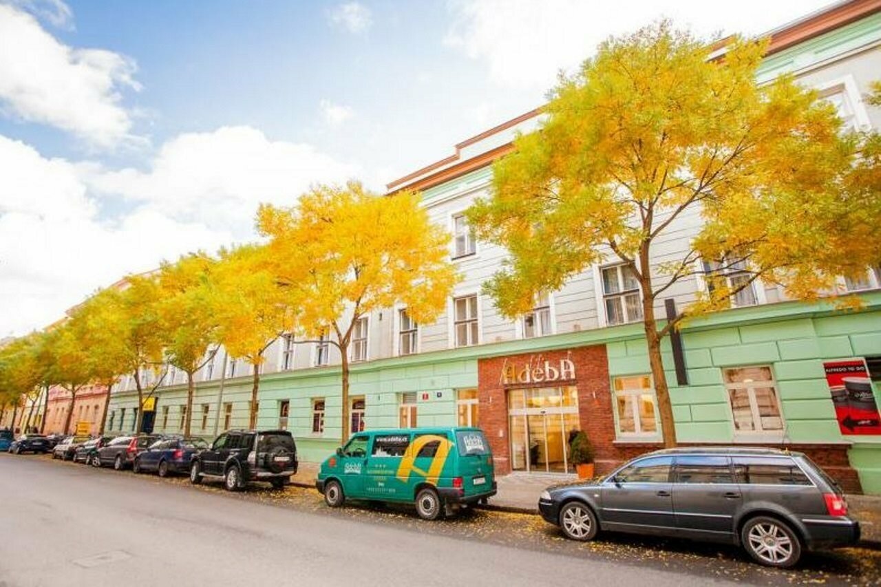 Фото отеля 2