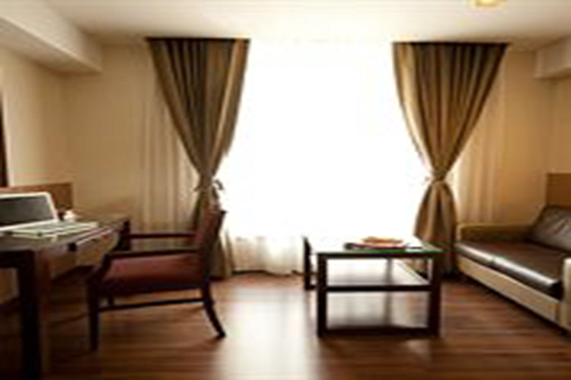 Фото Dynasty Grande Hotel