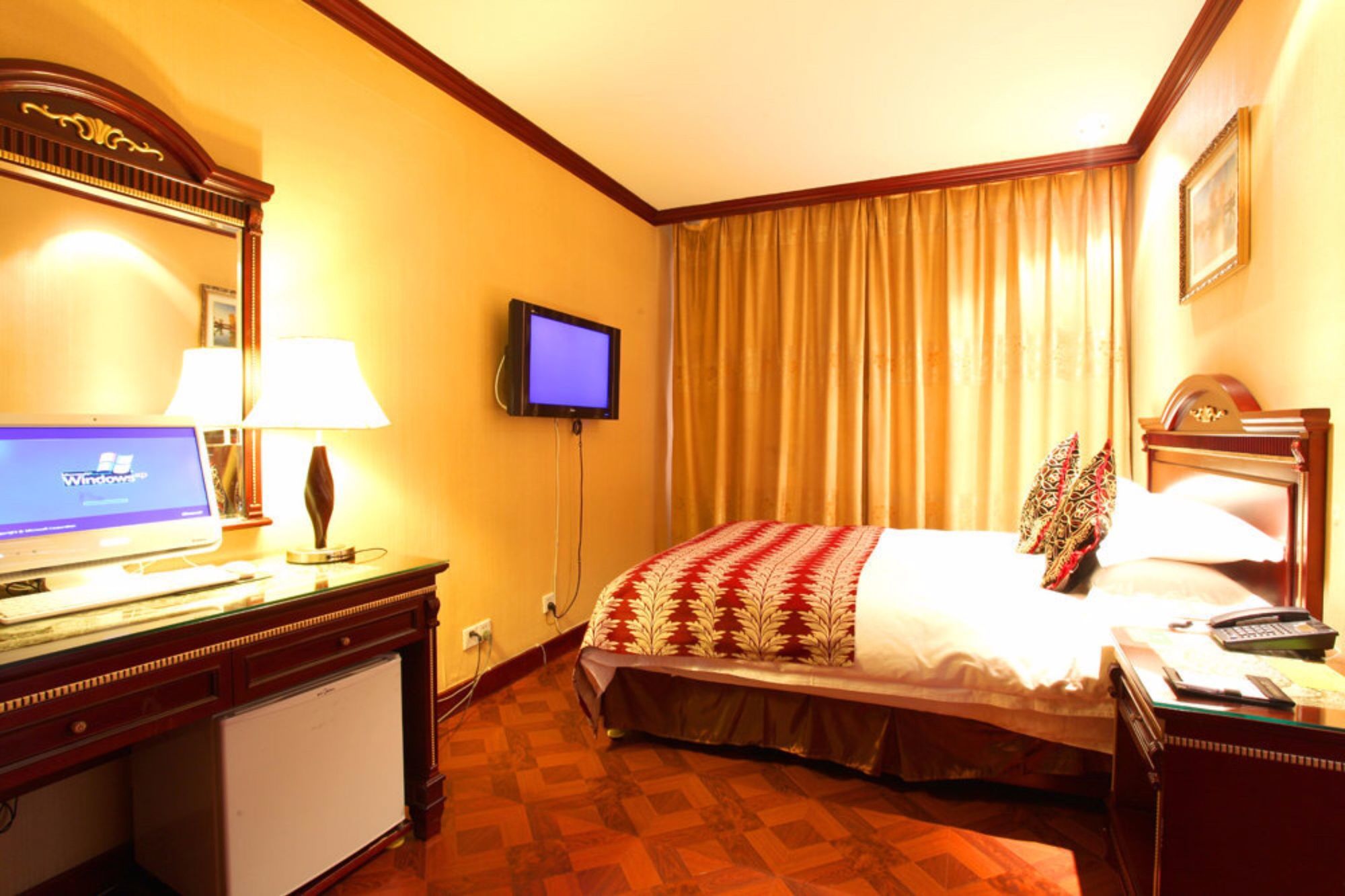 Фото Tumaris Hotel