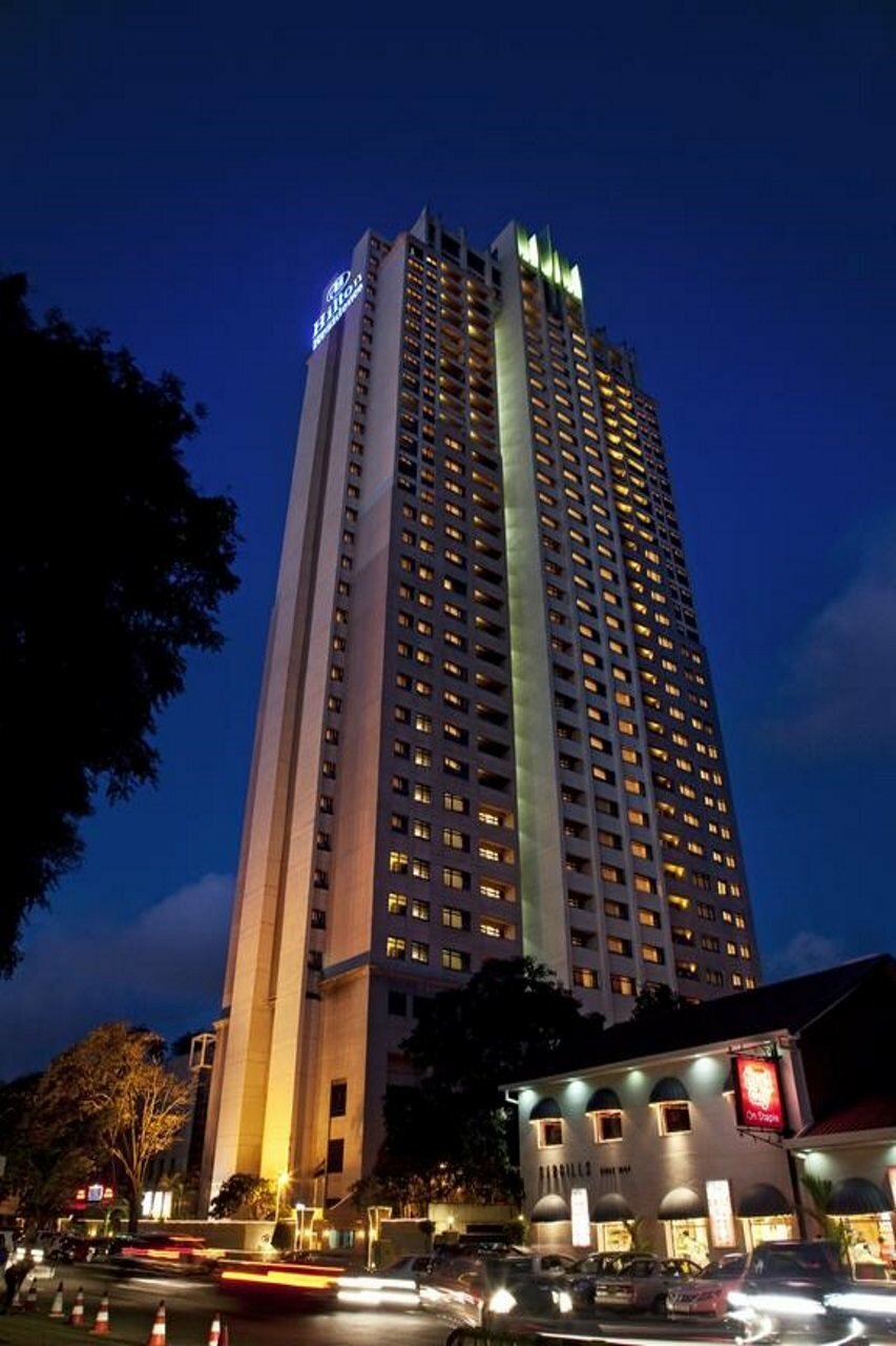 Фото Отель Hilton Colombo Residence