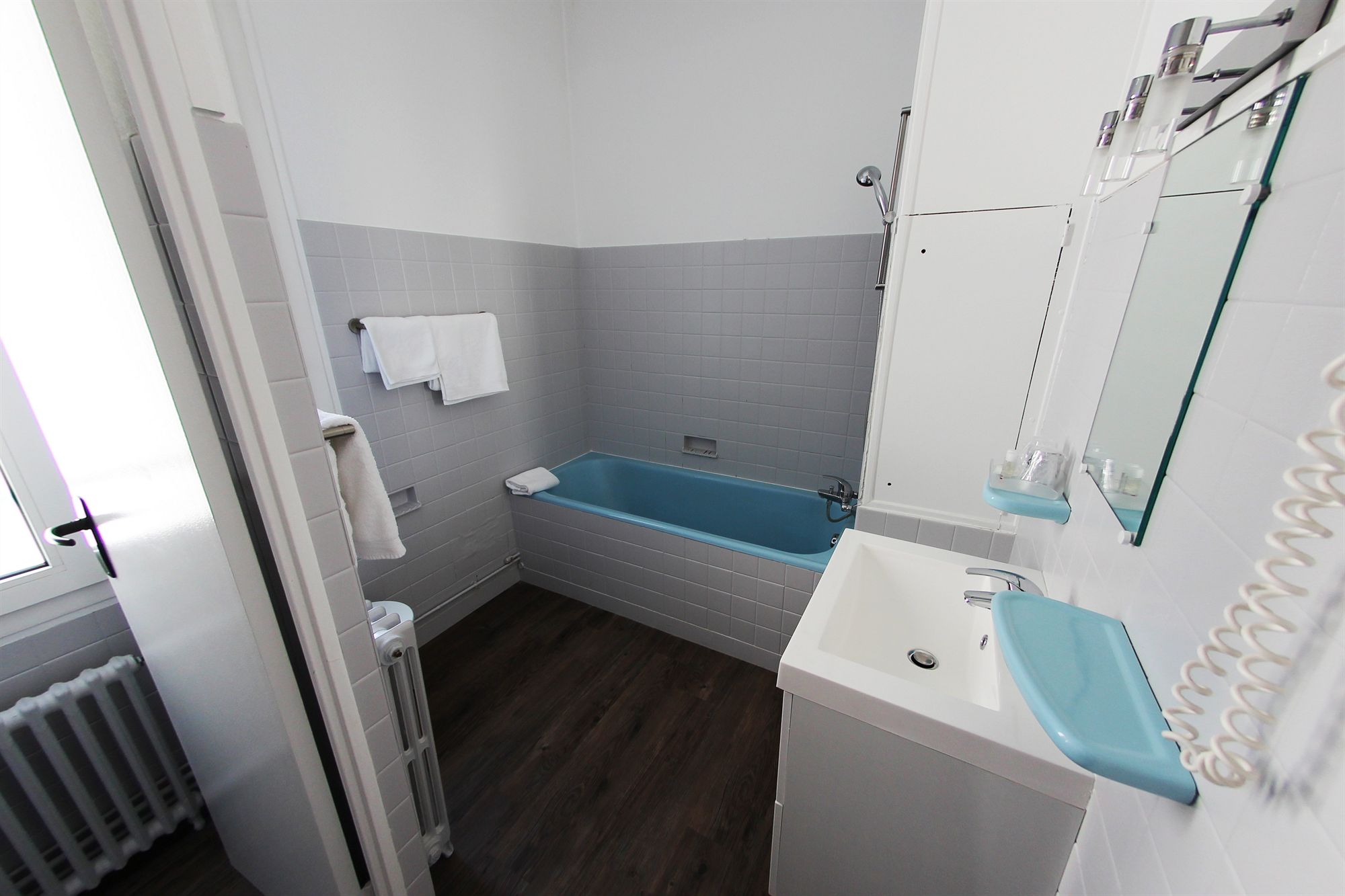 Фото Hotel Des Cedres