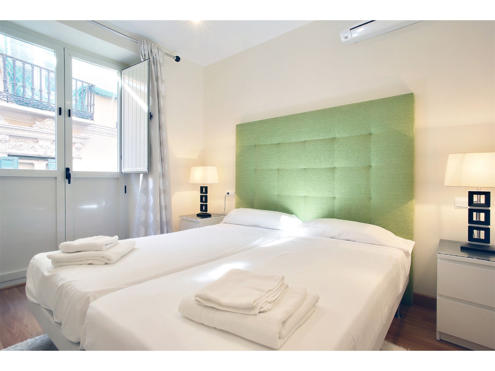 Фото Apartamentos Unisierra