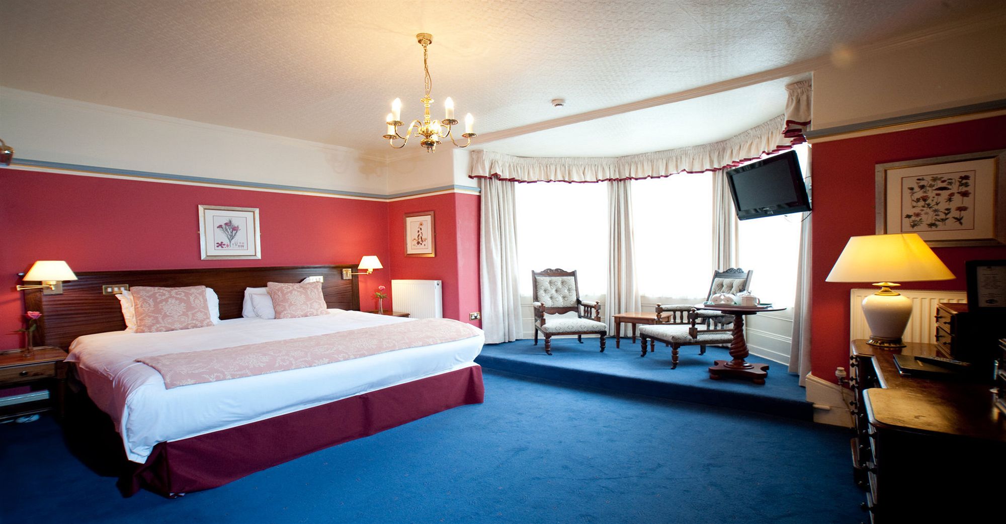 Фото Old Hall Hotel