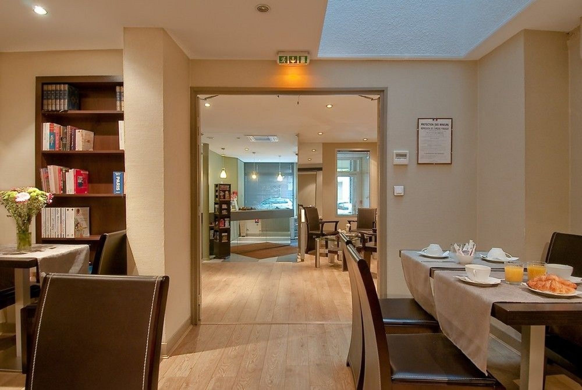 Фото Hôtel de France Quartier Latin