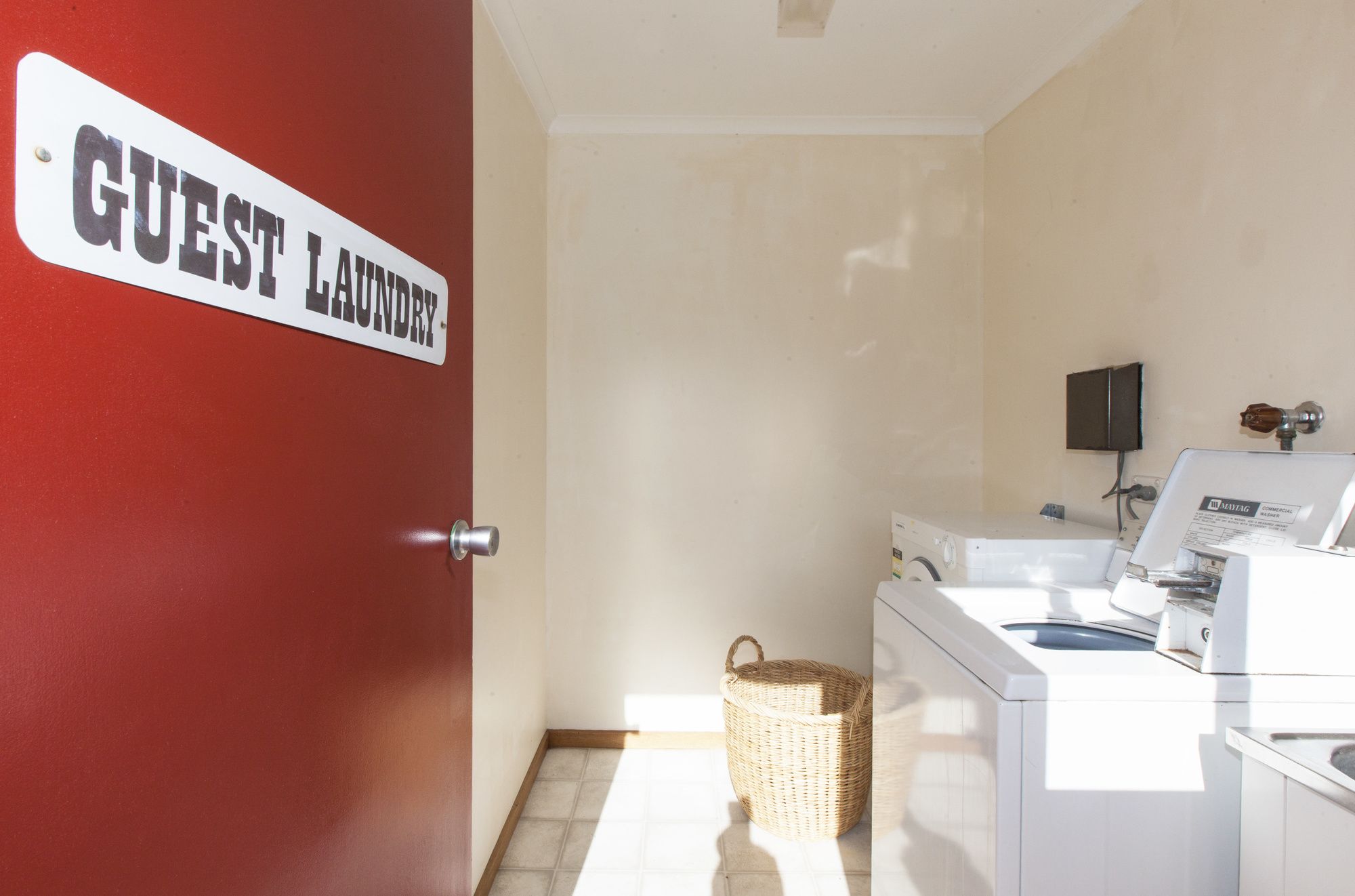 Фото The Grampians Motel & The Views Restaurant