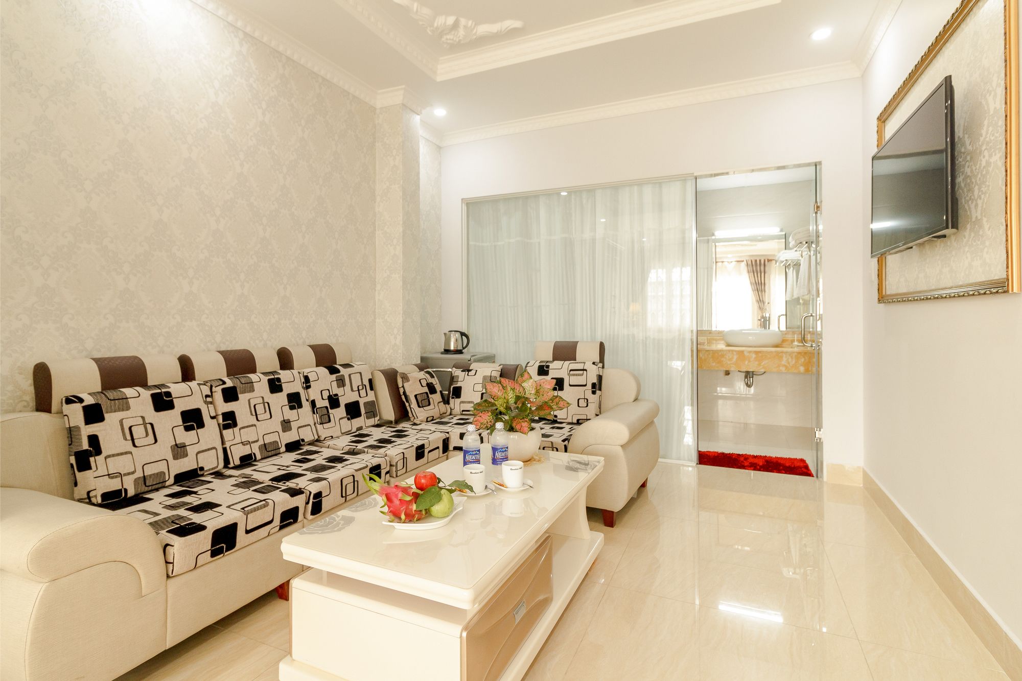 Фото Romeliess Hotel