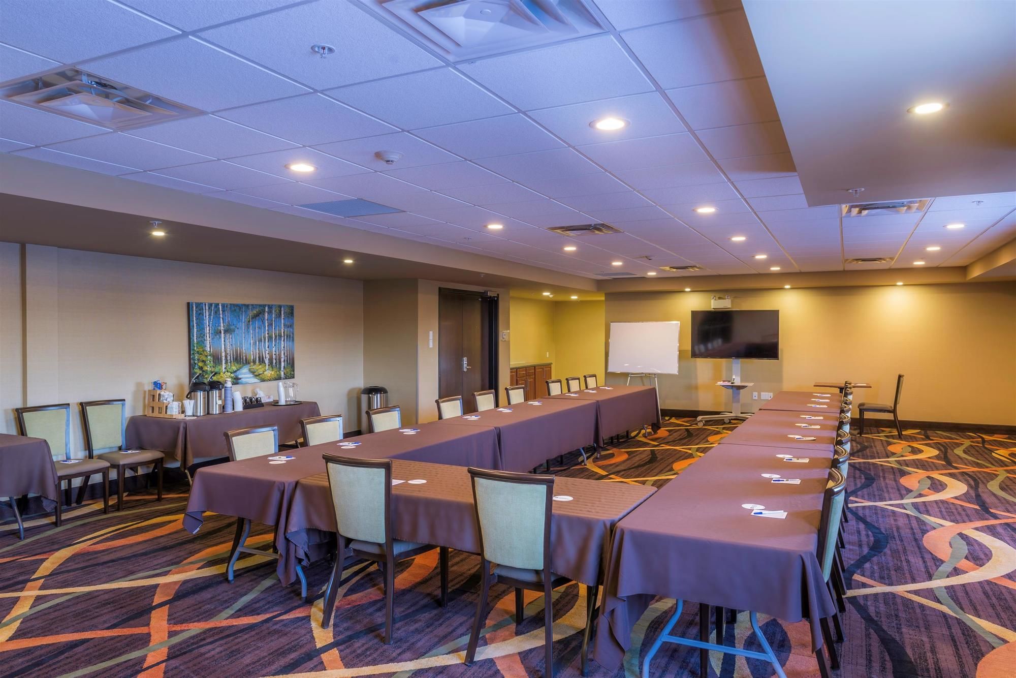 Фото Best Western Plus Fox Creek