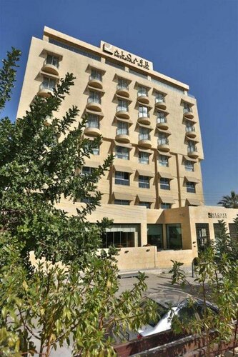 Гостиница ALQasr Metropole Hotel в Аммане