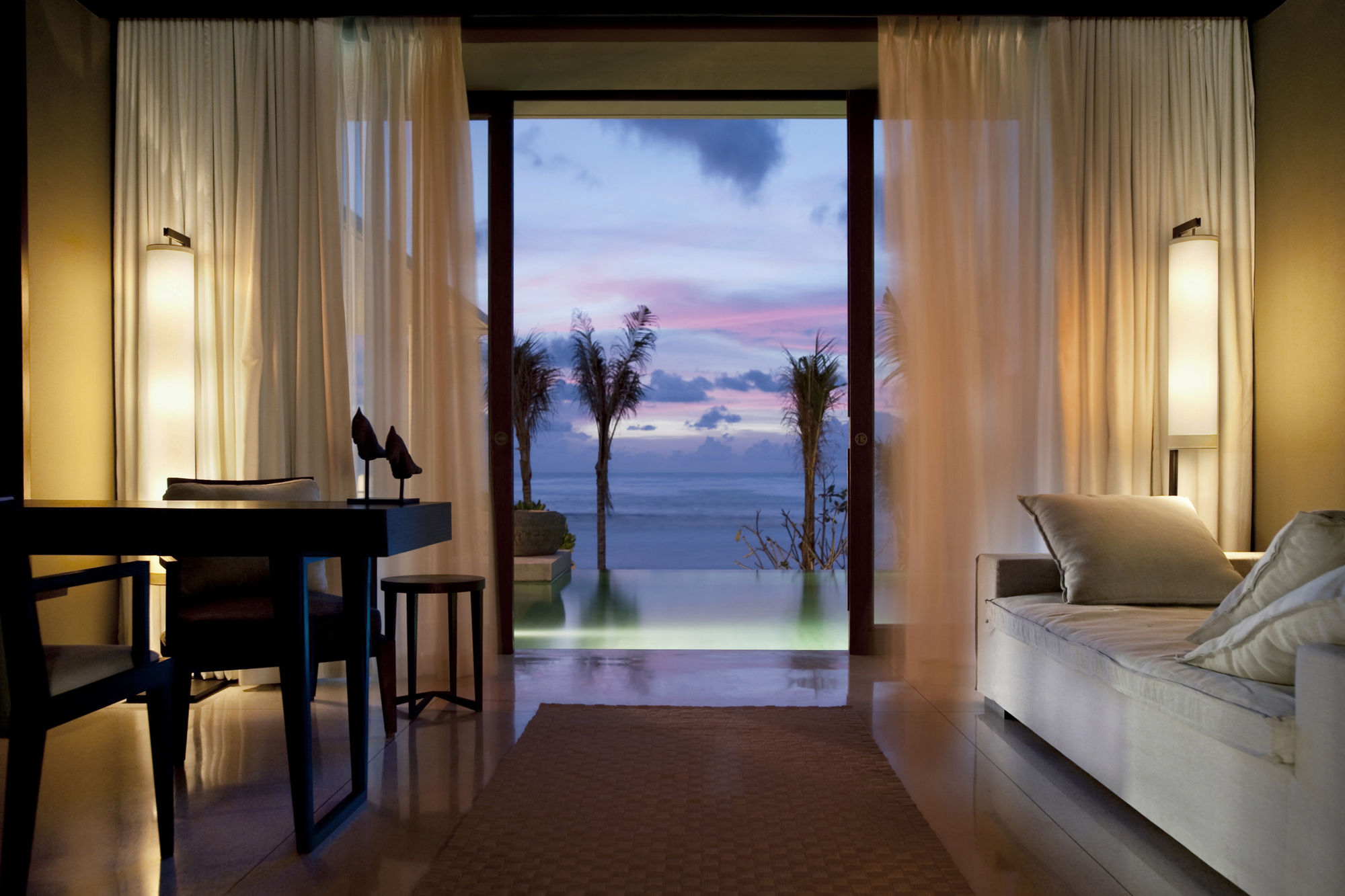 Фото 42857056531