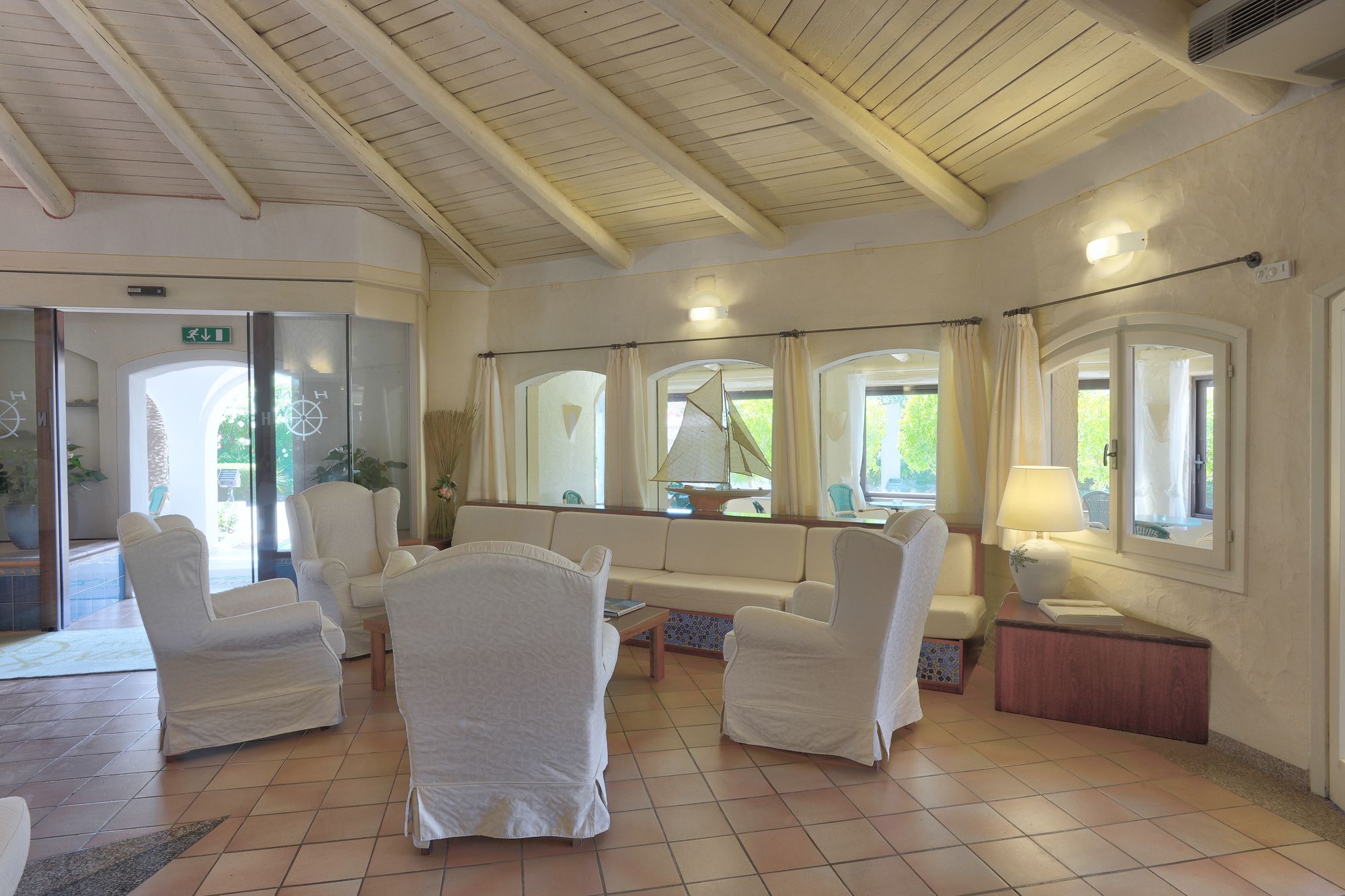 Фото Hotel Nibaru