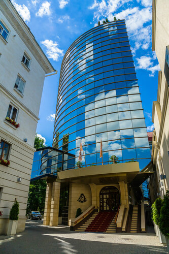 Внешний вид отеля Nobil Luxury Boutique Hotel в Кишинёве, фото 4