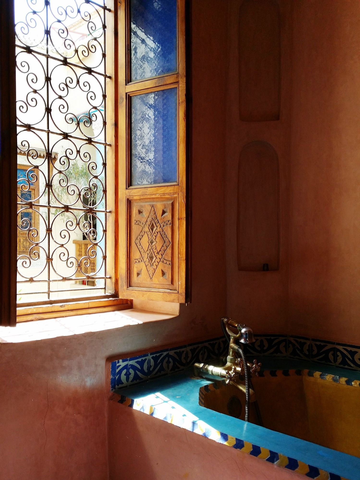 Фото Riad Puchka