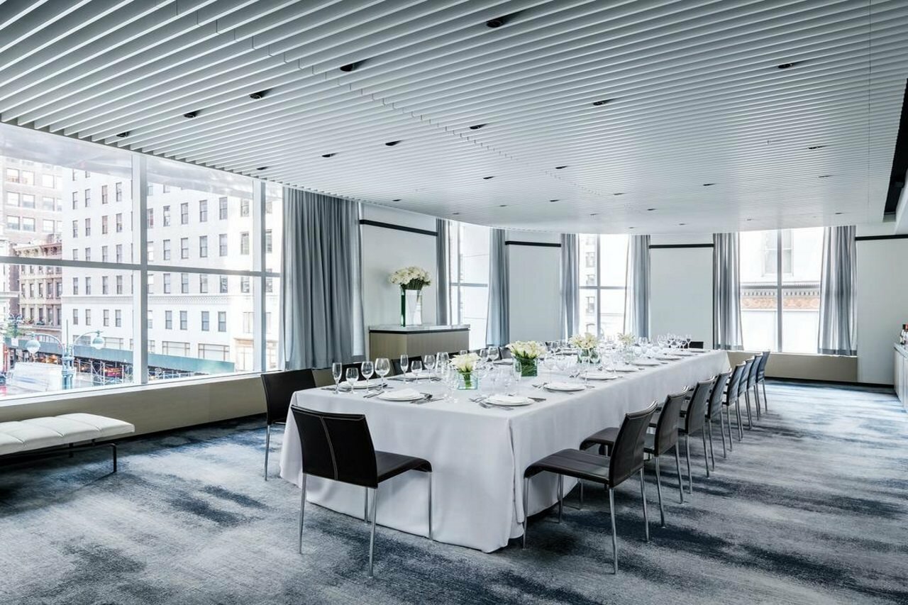 Фото The Langham, New York, Fifth Avenue
