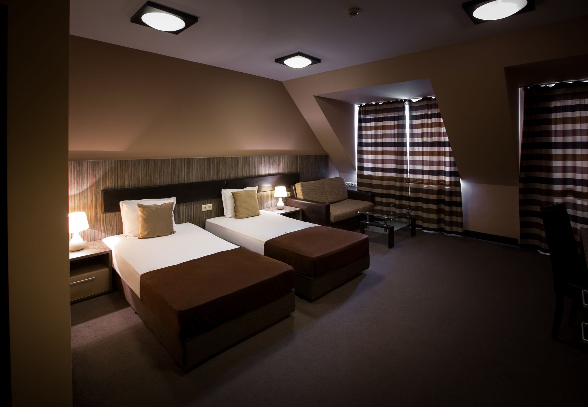 Фото Plaza Hotel