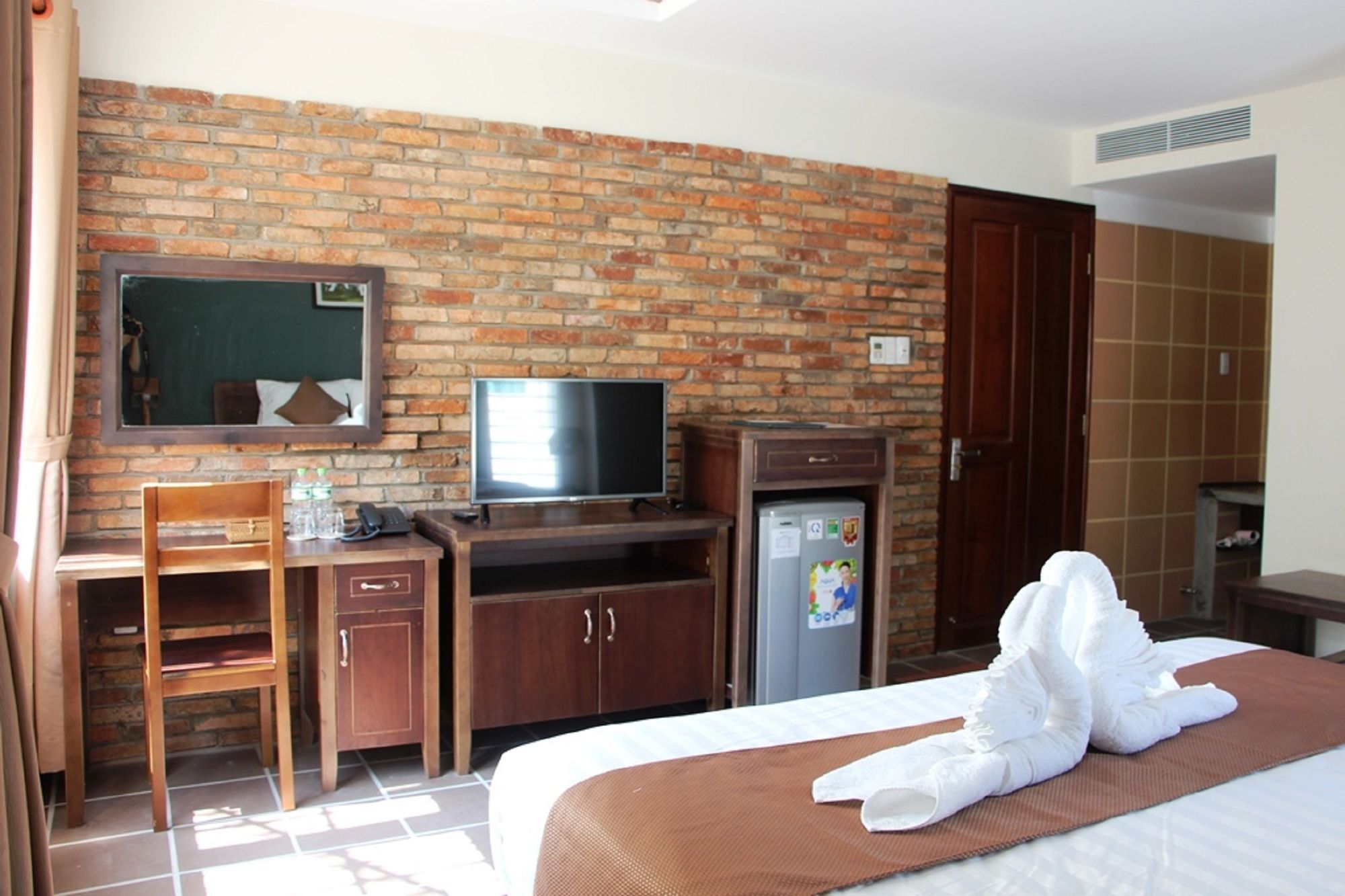 Фото Ananas Family Hotel