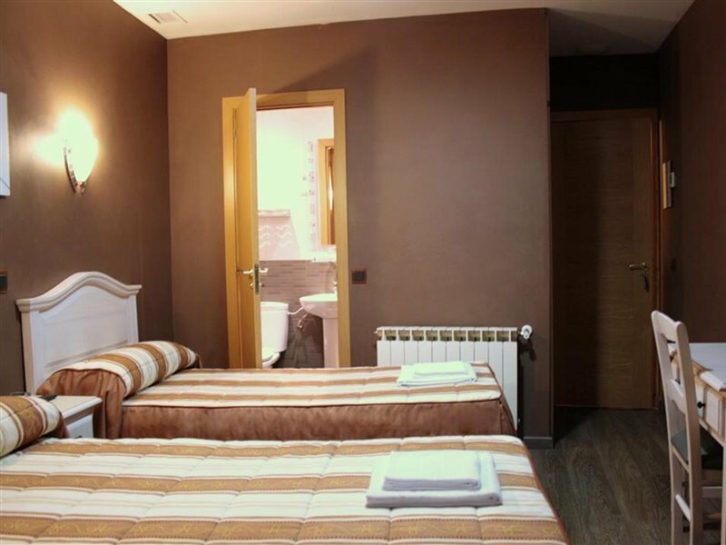 Фото Hostal Regio