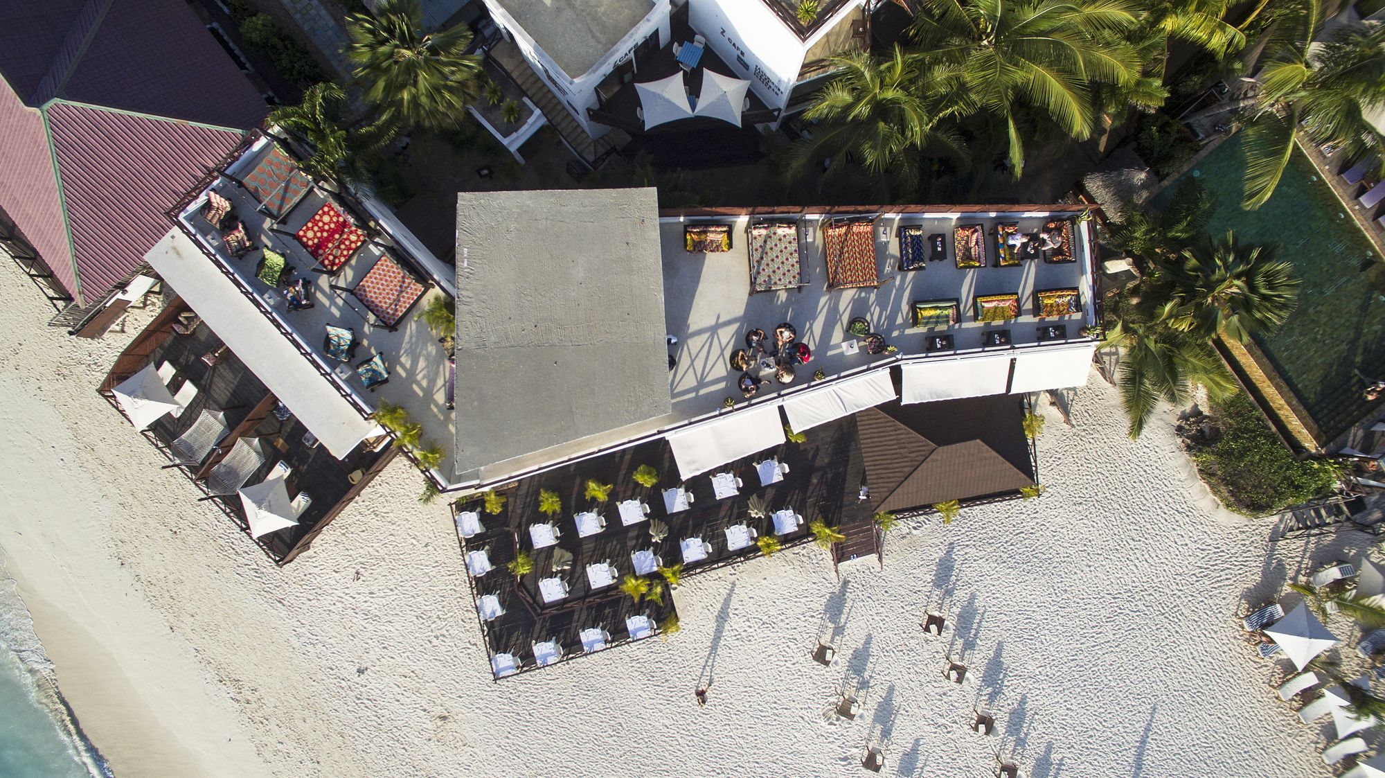 Фото The Z Hotel