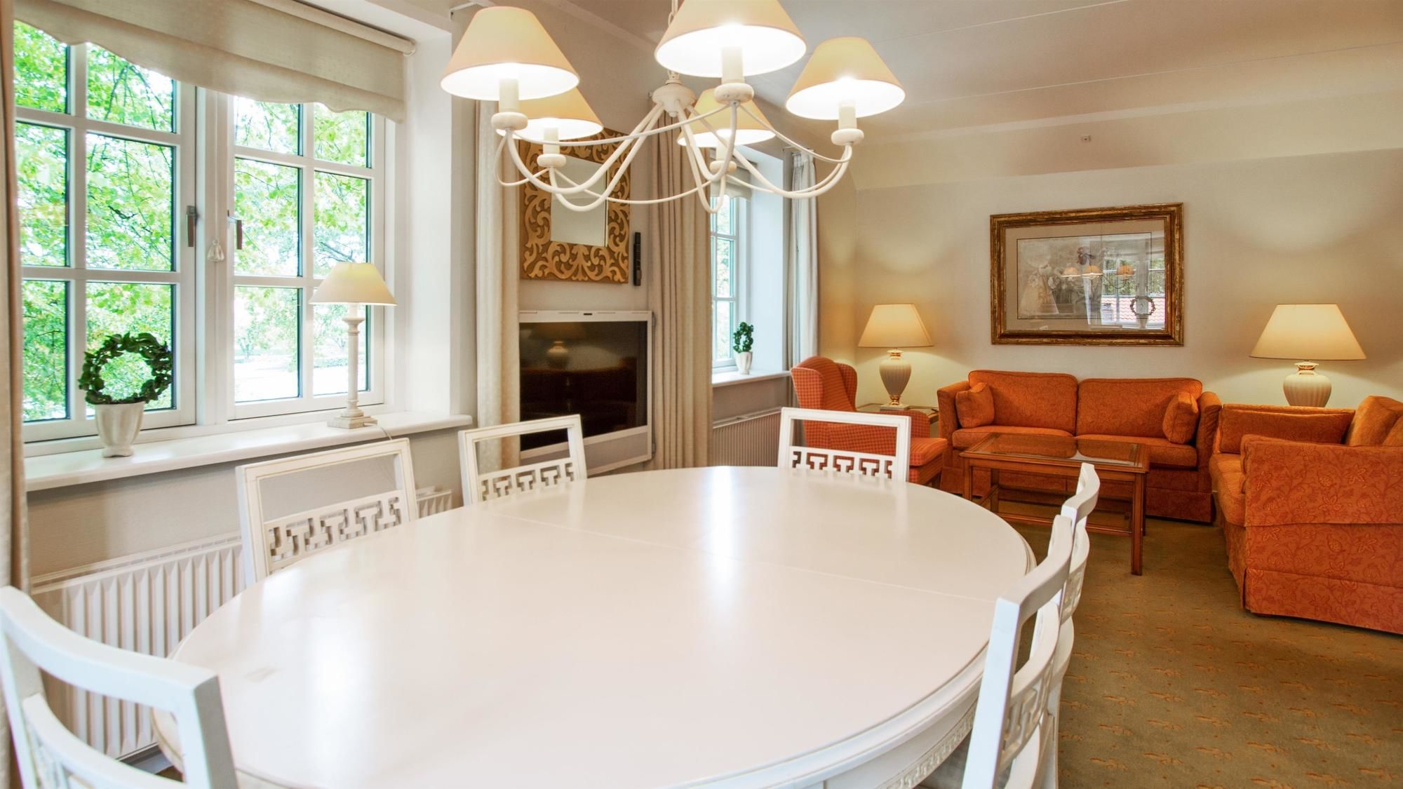 Фото Hotel Knudsens Gaard